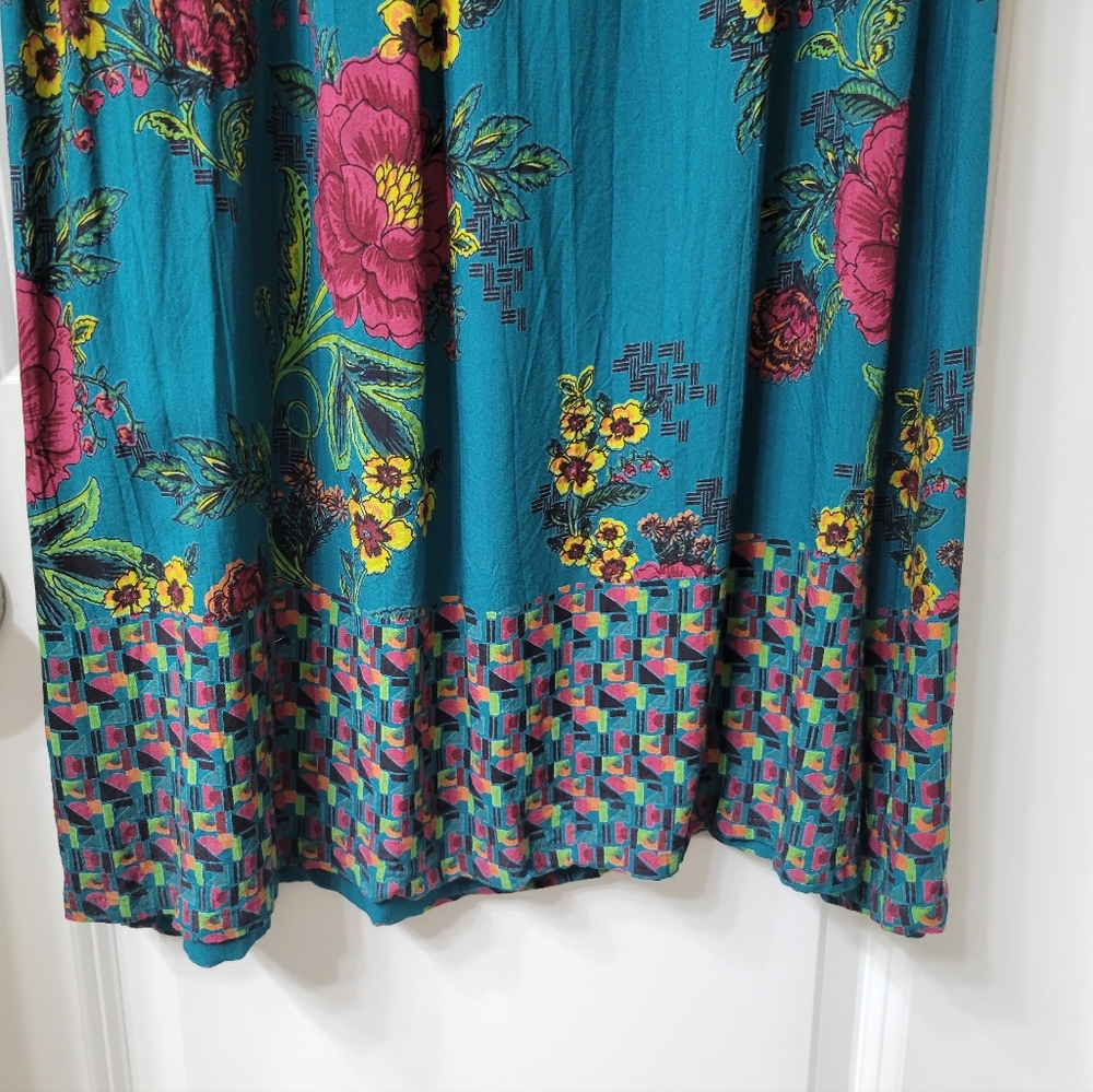 Maui is Calling Maxi Dress - Picture 3 of 4